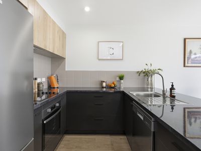 7 / 172 Wellington Street, Longford