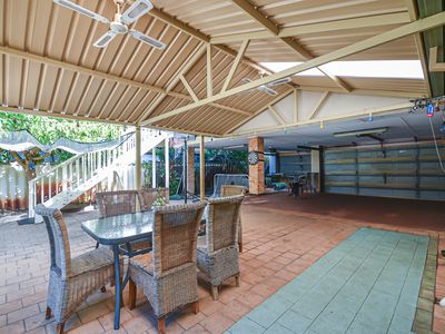 4 Carnegie Place, Greenfields