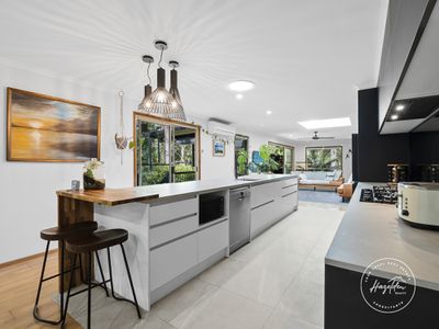 11 Annie Street, Landsborough