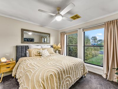 8 Coral Court, Mount Gambier