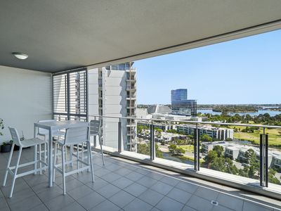 1401 / 96 Bow River Crescent, Burswood