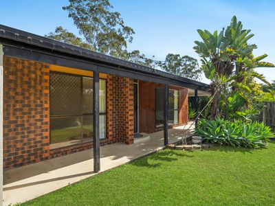 109 Mary Street, Blackstone