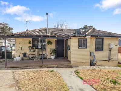6 Slim Street, West Bathurst