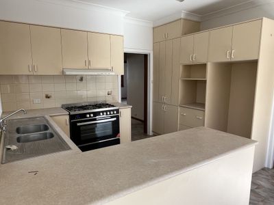 13 Gladstone Street, Hamlyn Heights