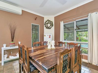 22 Buckland Court, Moulden