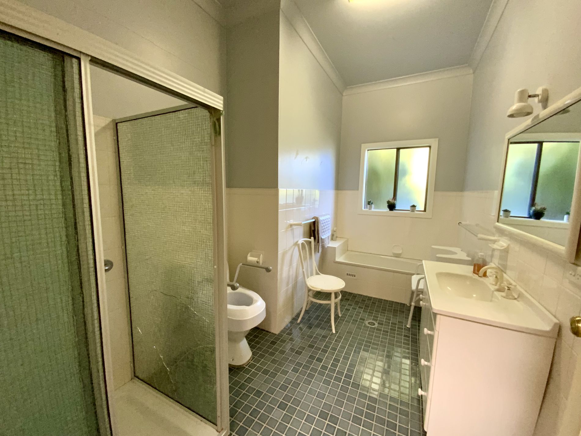 53 Church Street, Forbes