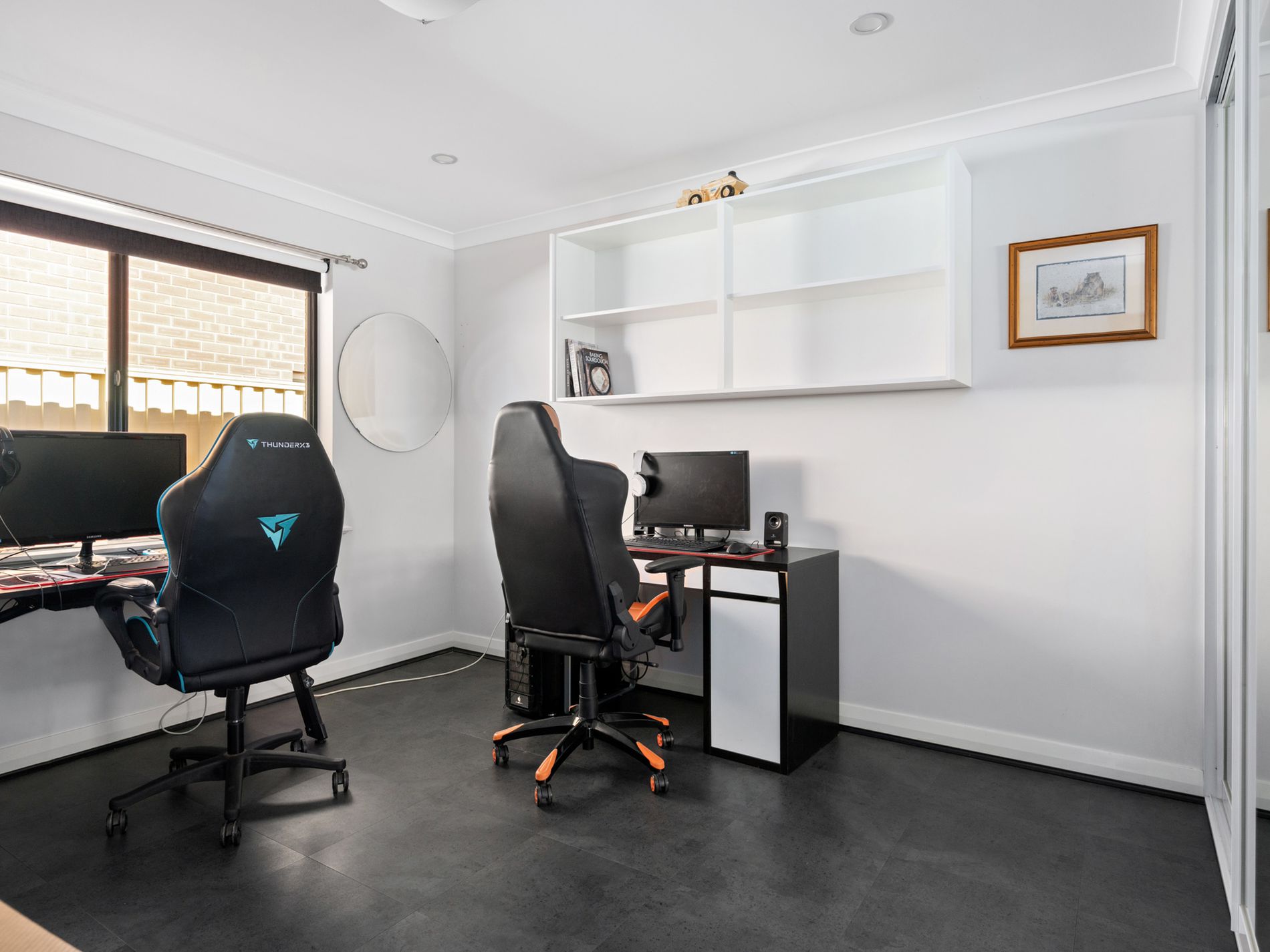 23 Matthews Way, Somerville