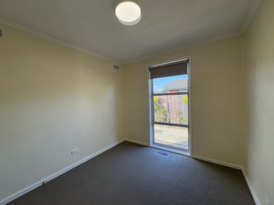 18 Marchant Crescent, Sunshine West
