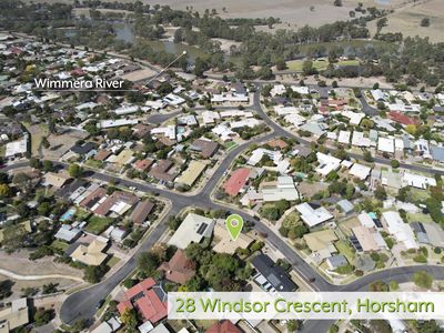 28 Windsor Crescent, Horsham