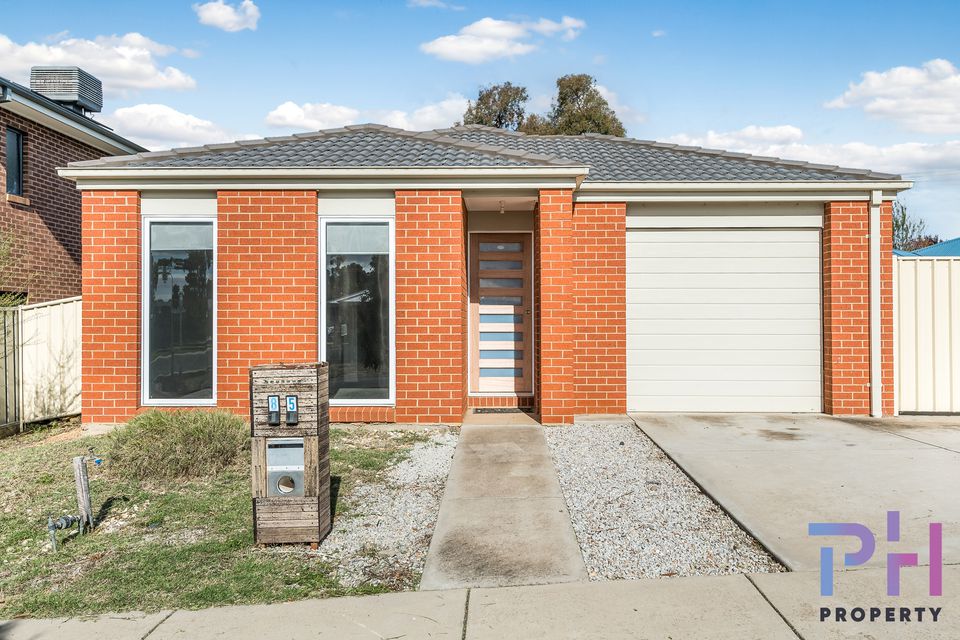 85 Norelle Crescent, Golden Square