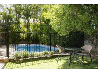 16 Gooloi Court, Tewantin