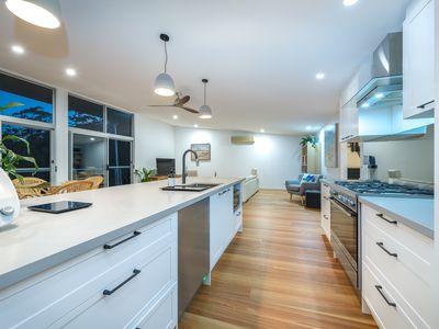 94 Contour Road, Tamborine Mountain