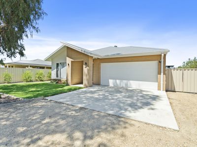 28 Hutsons Road, Tocumwal