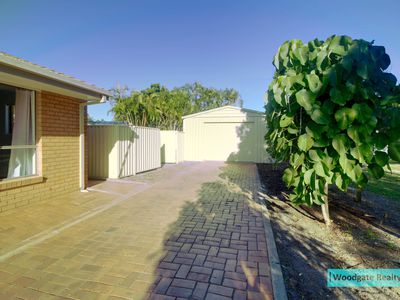 16 KOOKABURRA WAY, Woodgate