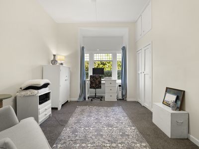 27 Bruce Street, Roslyn
