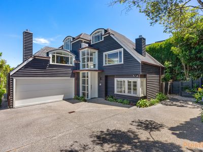 2/20 Gulf View Road, Murrays Bay