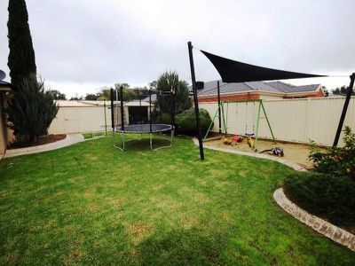 6 Milnes Creek Drive, Wangaratta