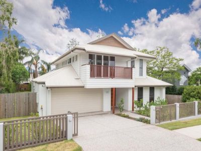 48 Strong Avenue, Graceville