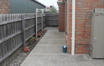 1 / 1 Cambridge Close, Cranbourne