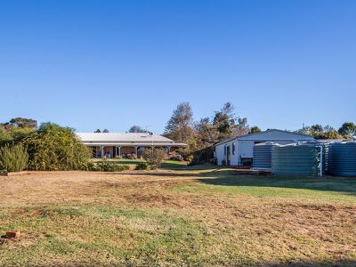 8 Macaulay Drive, Kingaroy