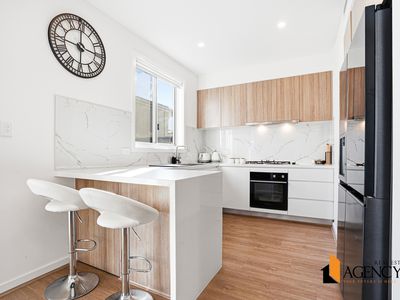 122 Yating Avenue, Tallawong