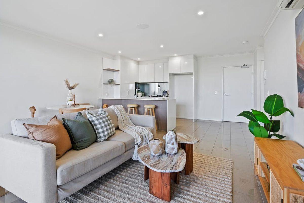 1206 / 8 Lochaber Street, Dutton Park