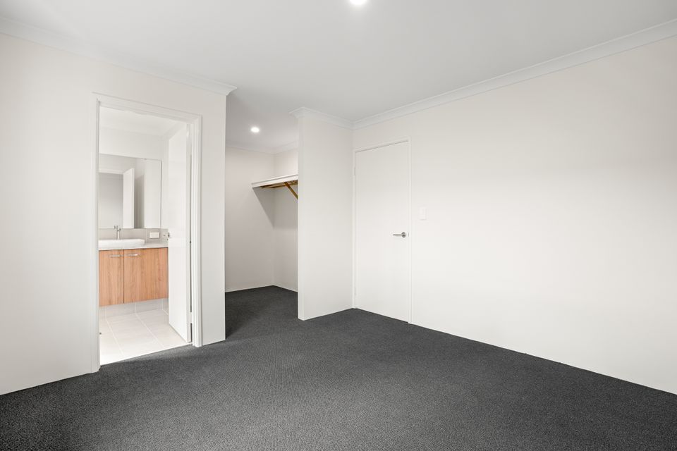 16 Minjary Loop, Baldivis