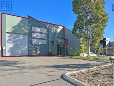 1 / 34 Bushland Ridge, Bibra Lake