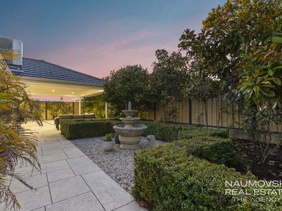 6 Ray Gardiner Vista, Tapping