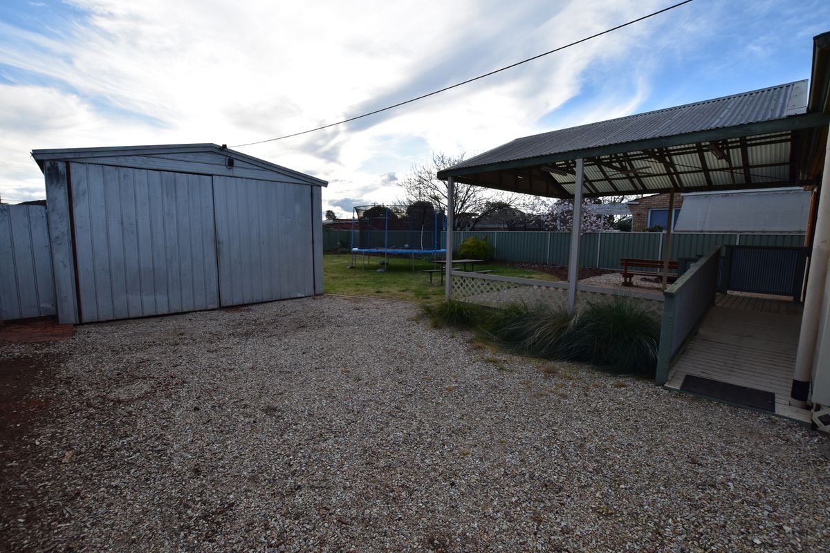 12 Saunders Street, Kyabram