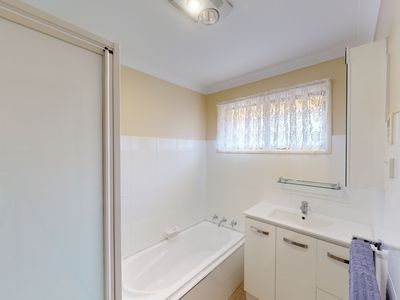 49 Oxley Circle, Dubbo