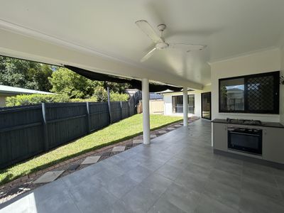 23 Pepperwood Street, Redlynch