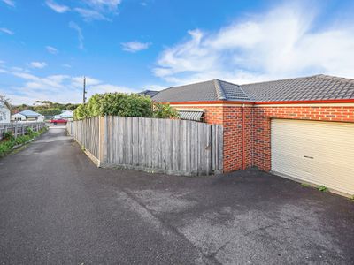 2 / 231 Moore Street, Warrnambool