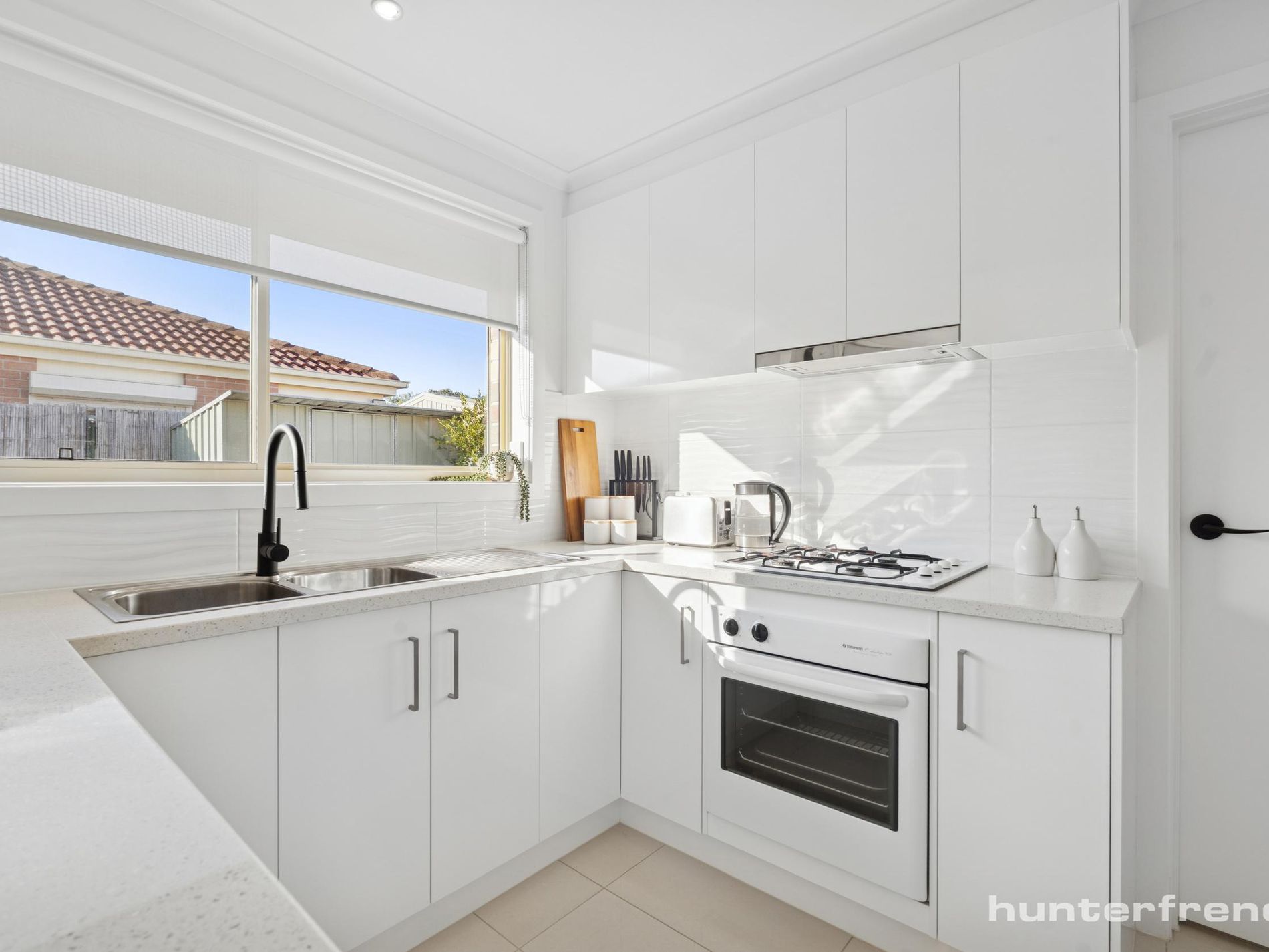 1 / 2 Hastie Court, Altona Meadows