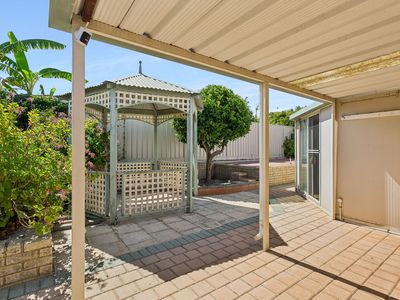 22 Denia Rise, Bennett Springs