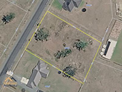 15 SUNDIAL CIRCUIT, Brimbin