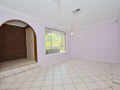 24 Agincourt Drive, Willetton