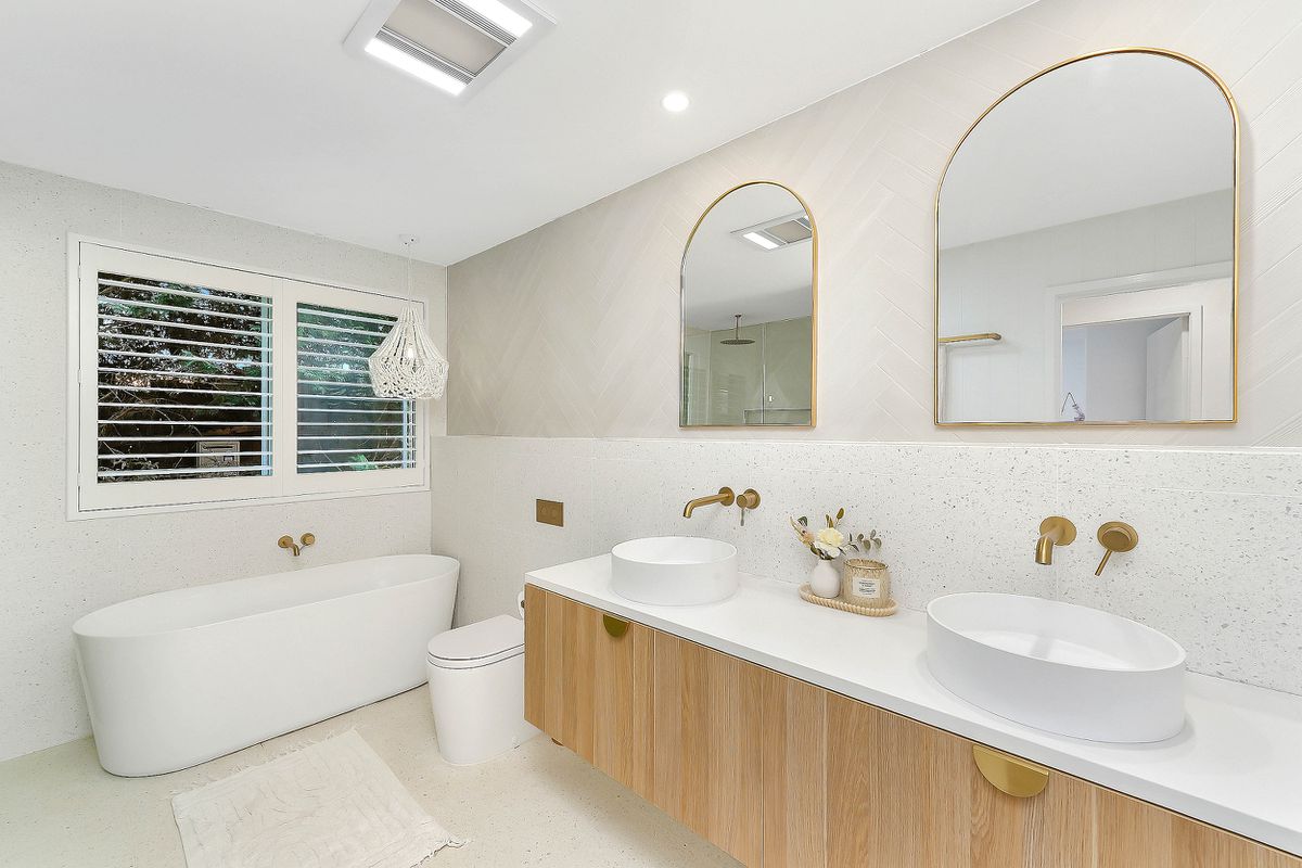 10 Scarborough Court, Terrigal