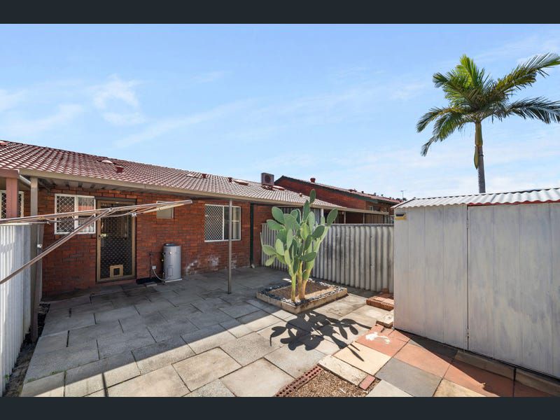 4 / 3 Netley Place, Armadale