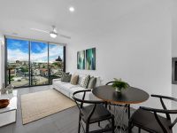 1706 / 10 Trinity Street, Fortitude Valley