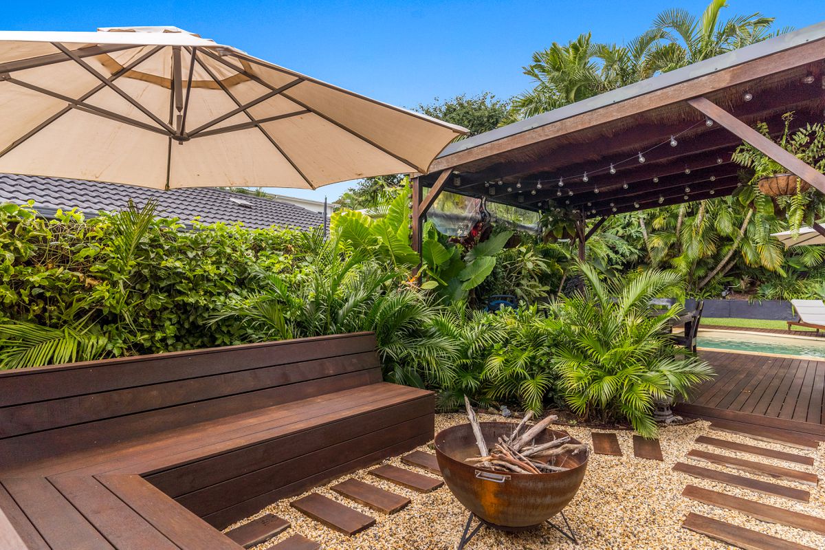 6 Lakeside Way, Lennox Head