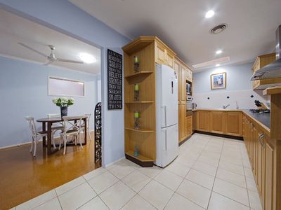 104 Carrara, Mount Gravatt East