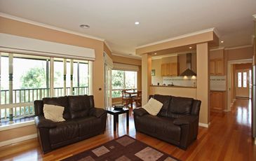 8 Whitaker Place, Beaconsfield
