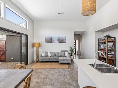 6 Saint Andrews Boulevard, Normanville