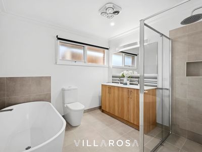 12 Digby Avenue, Belmont