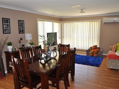 5 Holloway St, Forbes