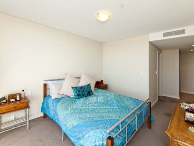 506 / 30 The Circus, Burswood