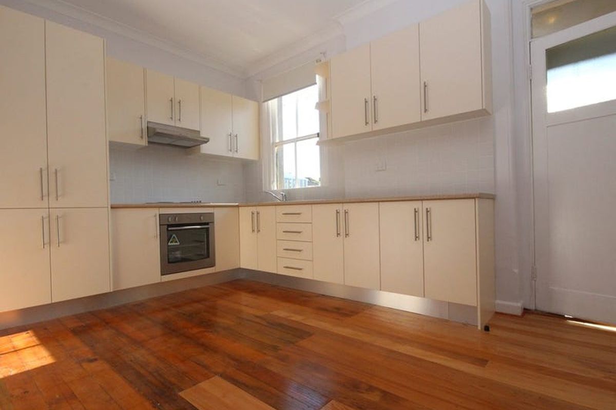 67 Thomas Street, Croydon