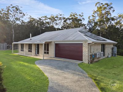 5 Inverleigh Court , Beerwah