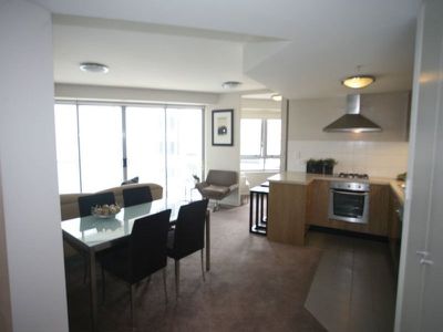 1005 / 77-81 Berry Street, North Sydney